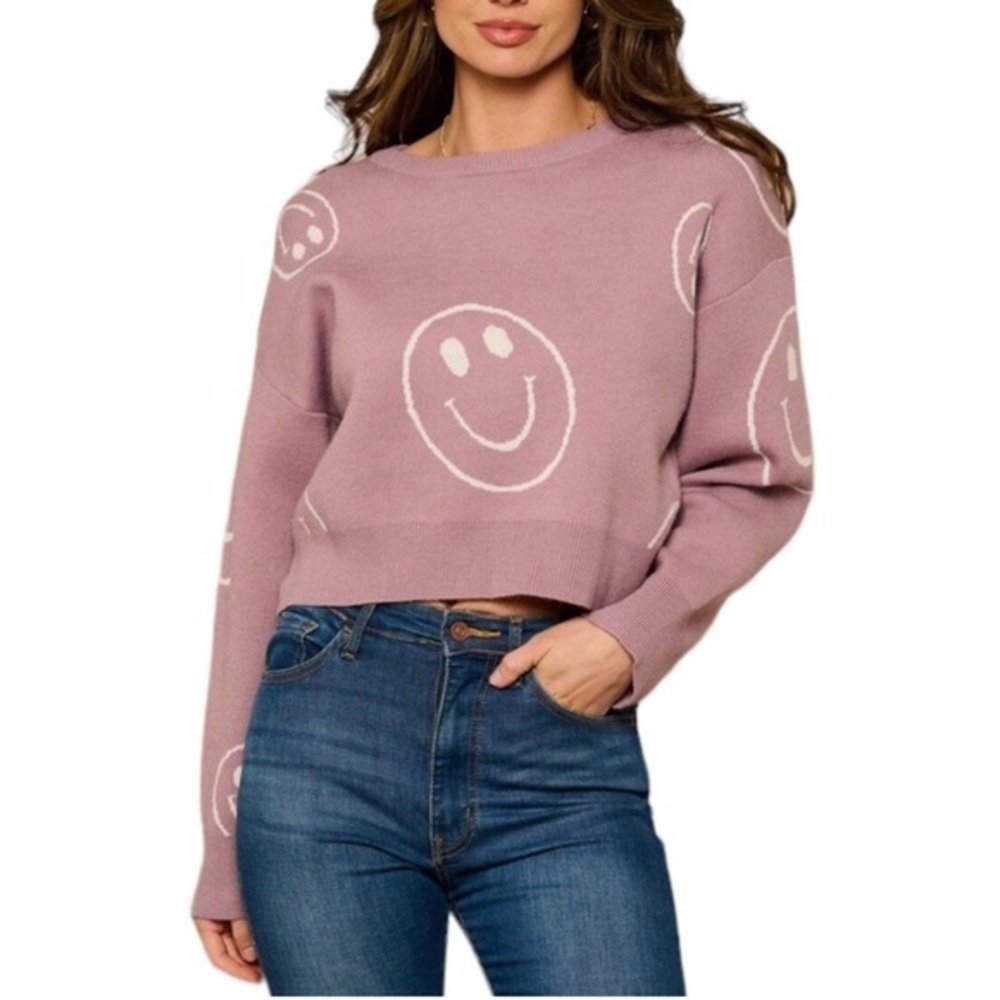 NWOT le lis happy face sweater
